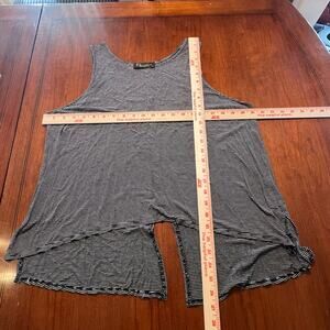 K Ld Signature, Size S, Long tank top